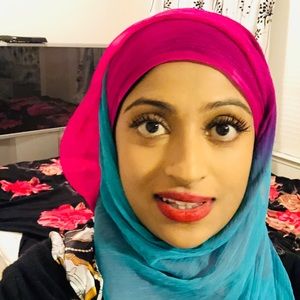 Meet your Posher, Noor